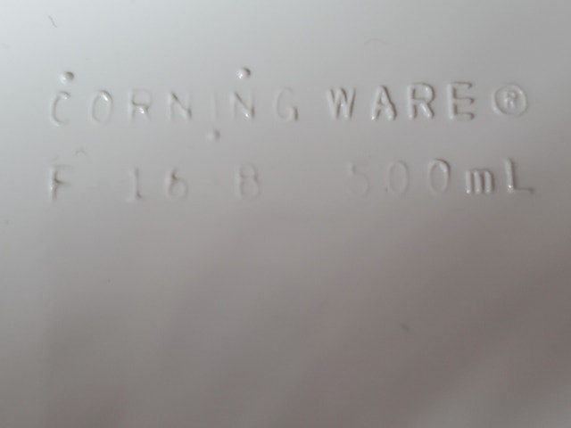 Vintage Corning French White 500 ml casseroles - photo 2