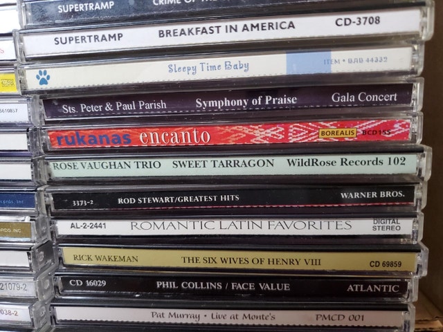 Rock, Pop, Spanish, Kids, Folk, Classical CDs - photo 4