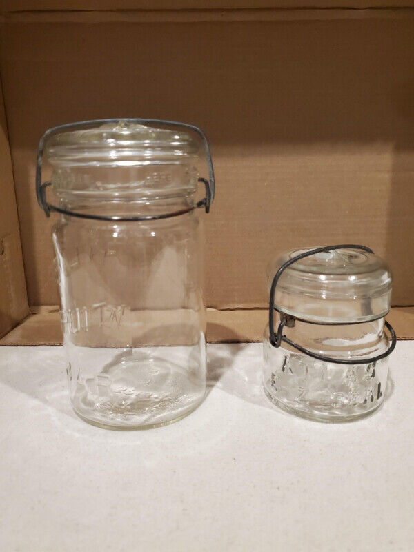 Vintage half-pint Atlas EZ Seal Canning Jar - photo 3