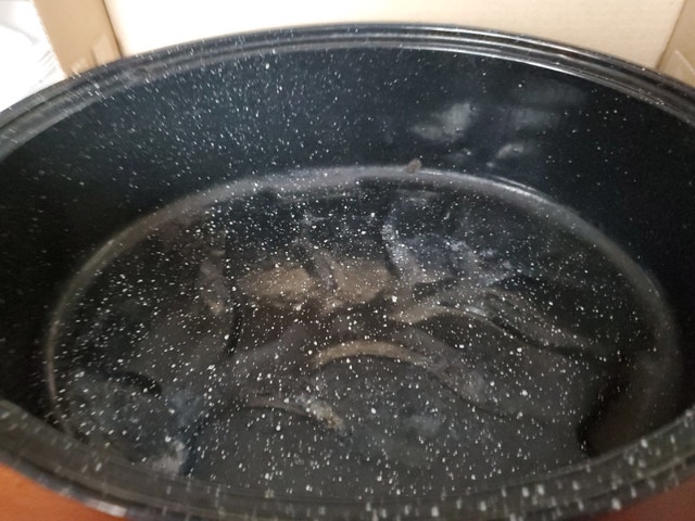 Large Speckled Enamel Roasting Pan - photo 4