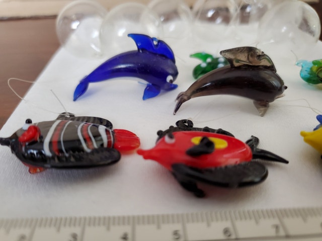 Tiny Glass Sea Creatures - photo 3