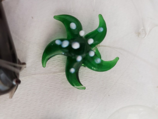 Tiny Glass Sea Creatures - photo 4