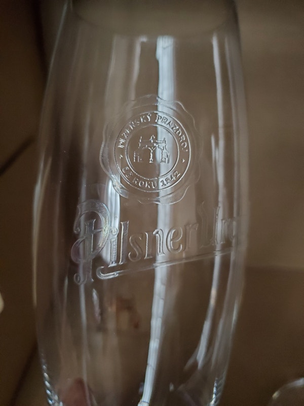 PILSNER URQUELL 0.5L Etched Stemmed Beer Glass - photo 3