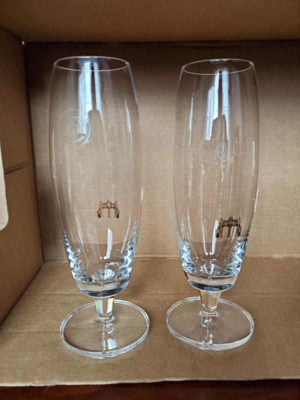PILSNER URQUELL 0.5L Etched Stemmed Beer Glass - photo 4
