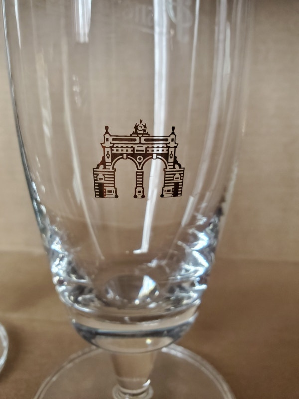 PILSNER URQUELL 0.5L Etched Stemmed Beer Glass - photo 5