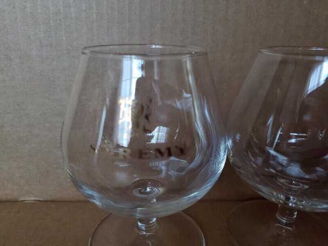 Pair of St. Remy Brandy Snifters - photo 3