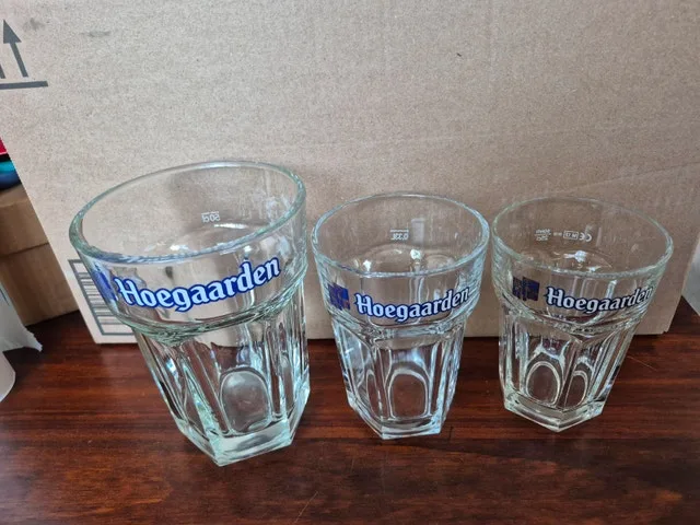 3 Hoegaarden Glasses image indicator(3)