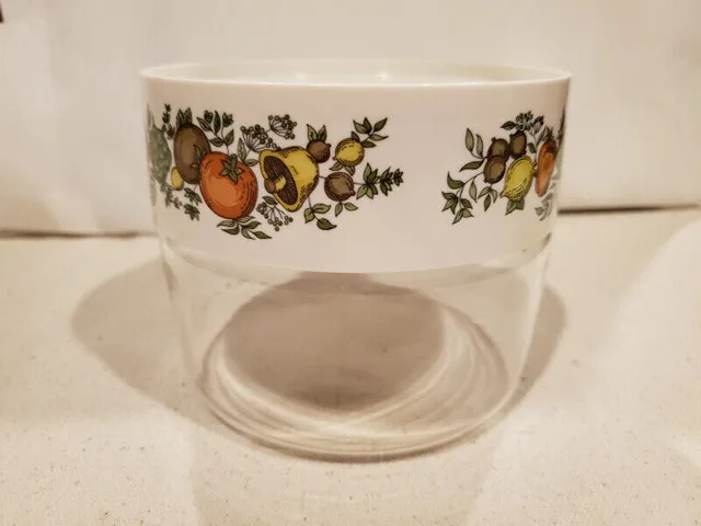 Vintage Pyrex Spice o' Life Canister - $10 image indicator(3)