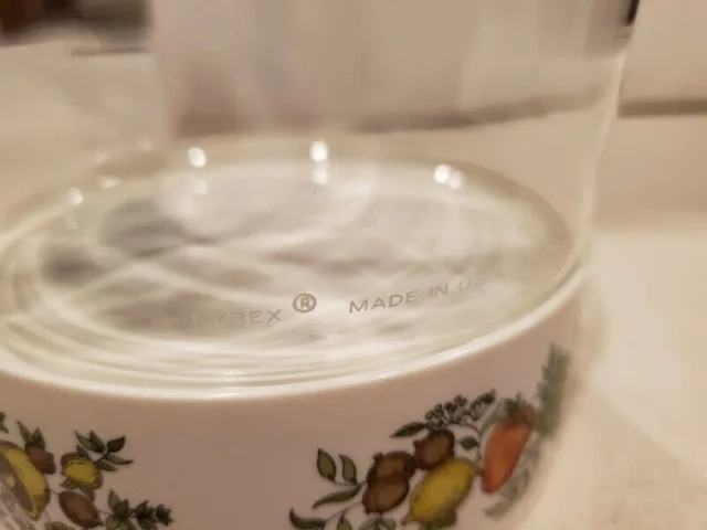 Vintage Pyrex Spice o' Life Canister - $10 image indicator(4)