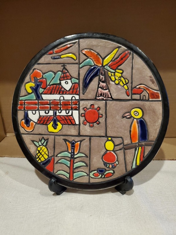 Colourful Plate - south/central American pattern