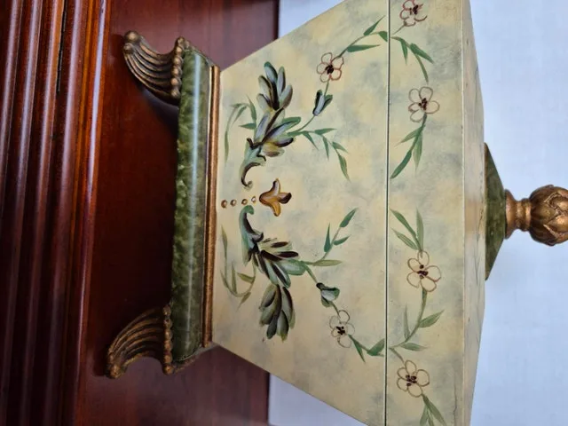 Decorative Painted Wooden Box image indicator(2)