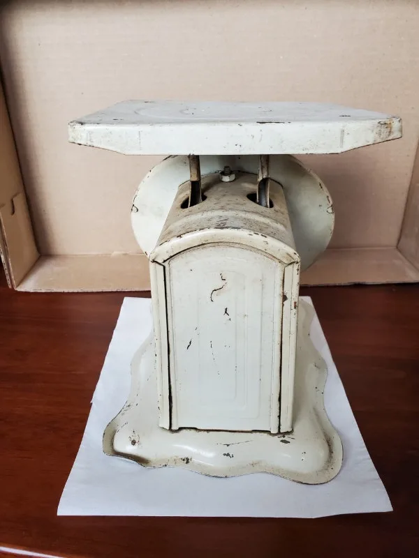 Vintage Kitchen Queen Scale image indicator(5)
