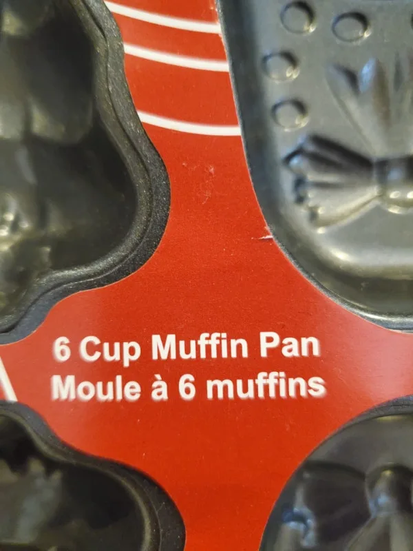 Holiday Muffin Tins image indicator(7)