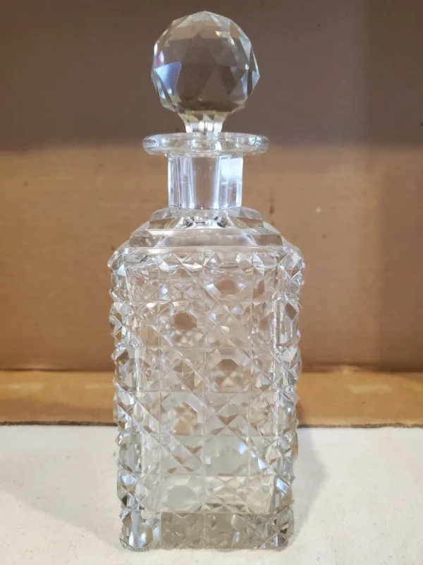 Decanters image indicator(2)