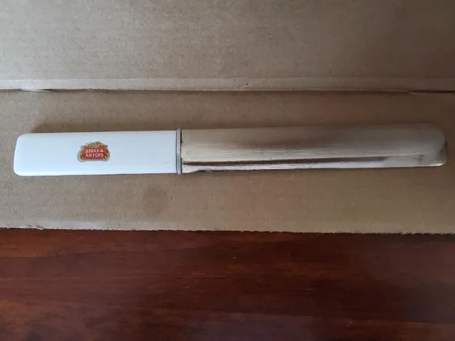 Stella Artois Foam Knife thumbnail