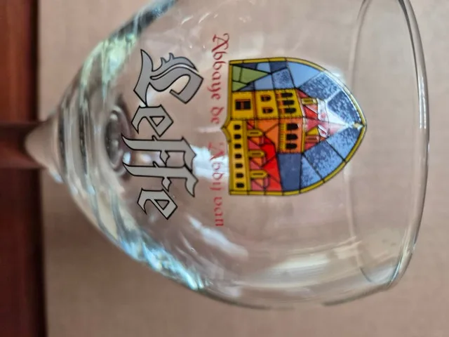 Beer Glass - Leffe 33cl size image indicator(2)