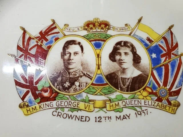 Vintage Plate - George VI's Coronation image indicator(3)