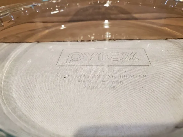 Pyrex Pie Plates image indicator(4)