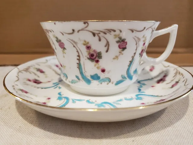 Vintage Teacup & Saucer image indicator(2)