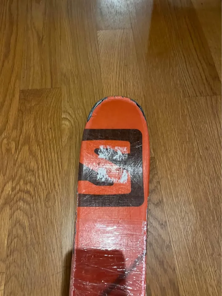 Salomon 160 cm skis image indicator(4)