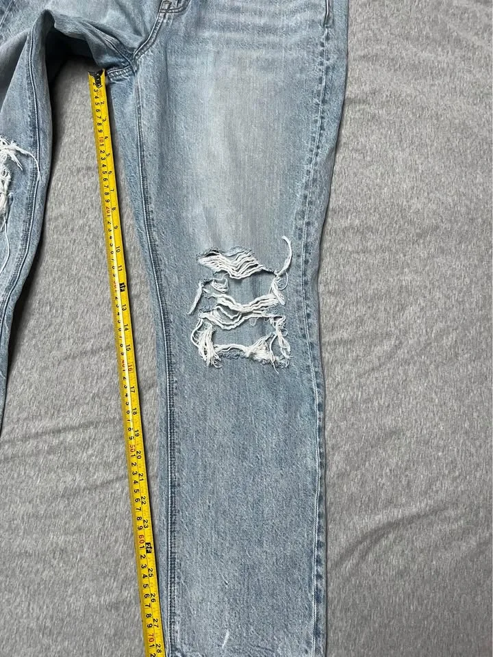 Ladies American Eagle Jeans image indicator(2)