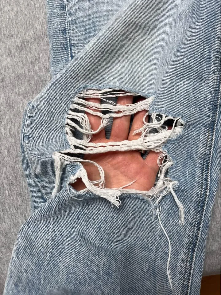 Ladies American Eagle Jeans image indicator(7)