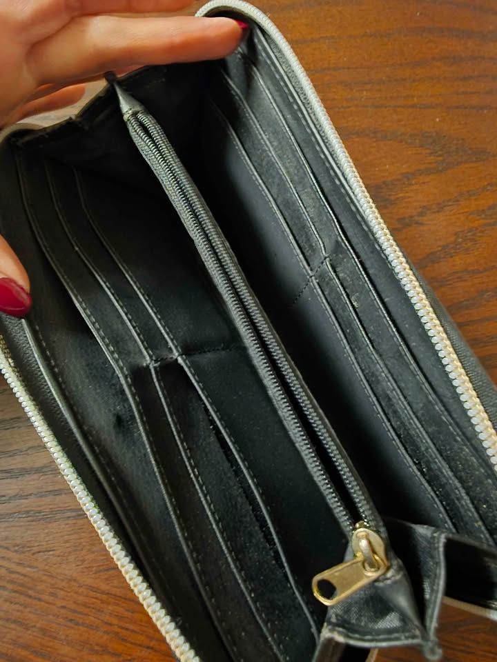 Black Genuine Leather Wallet - photo 3