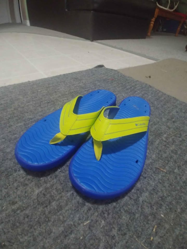 Men's Columbia Flip Flops - photo 2