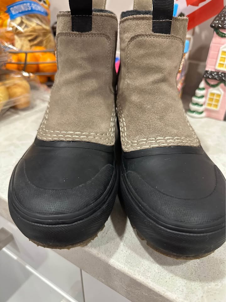 no box-mens size 8 vans insulated boots - jane and shep - photo 2