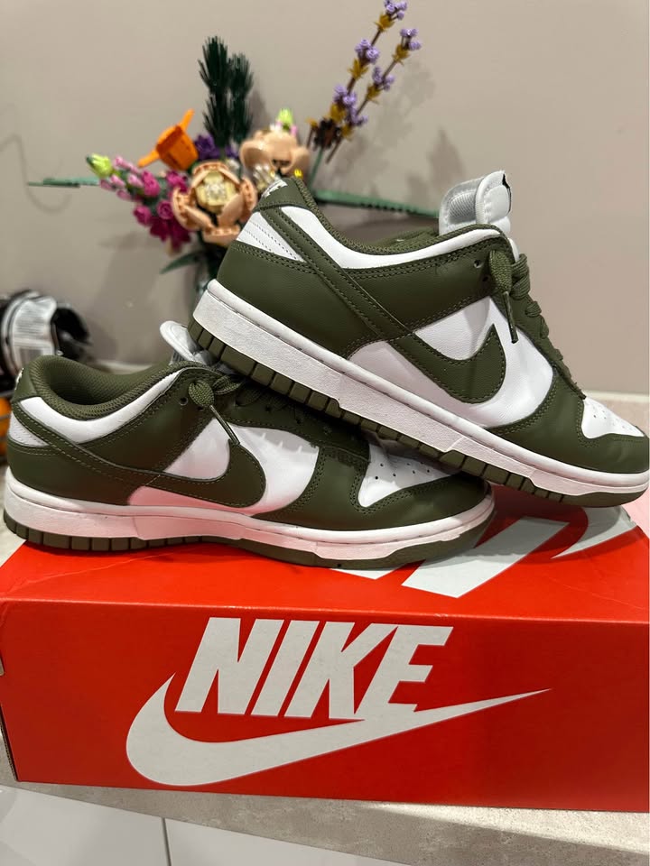 womens size 8 olive green dunks- jane and shep - photo 4