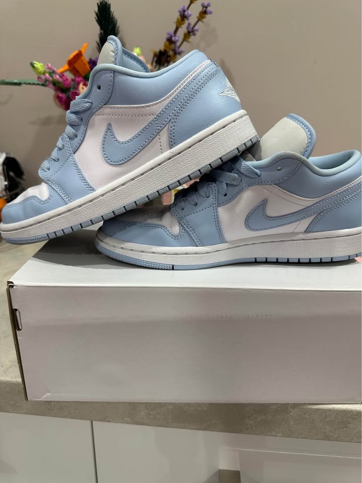 womens 7.5 jordan low- jane and shep - photo 3
