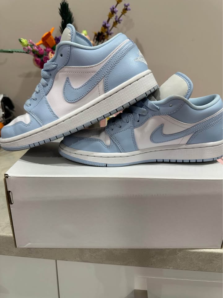 womens 7.5 jordan low- jane and shep - photo 4