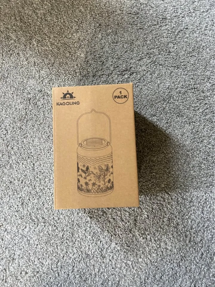 Solar Powered Hummingbird Lantern image indicator(4)