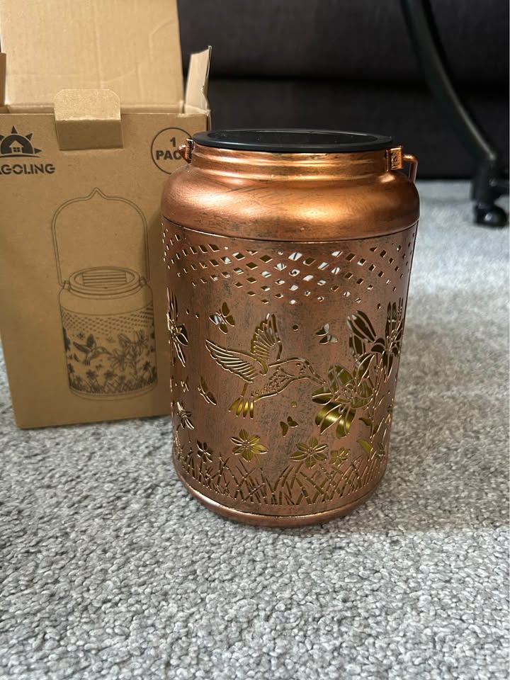 Solar Powered Hummingbird Lantern - photo 5