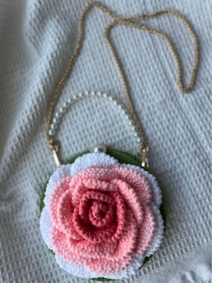 Crochet Flower Phone bag image indicator(6)