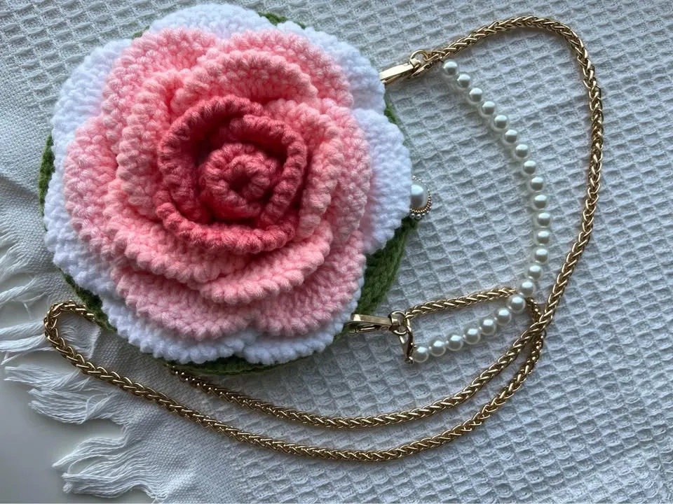 Crochet Flower Phone bag image indicator(8)