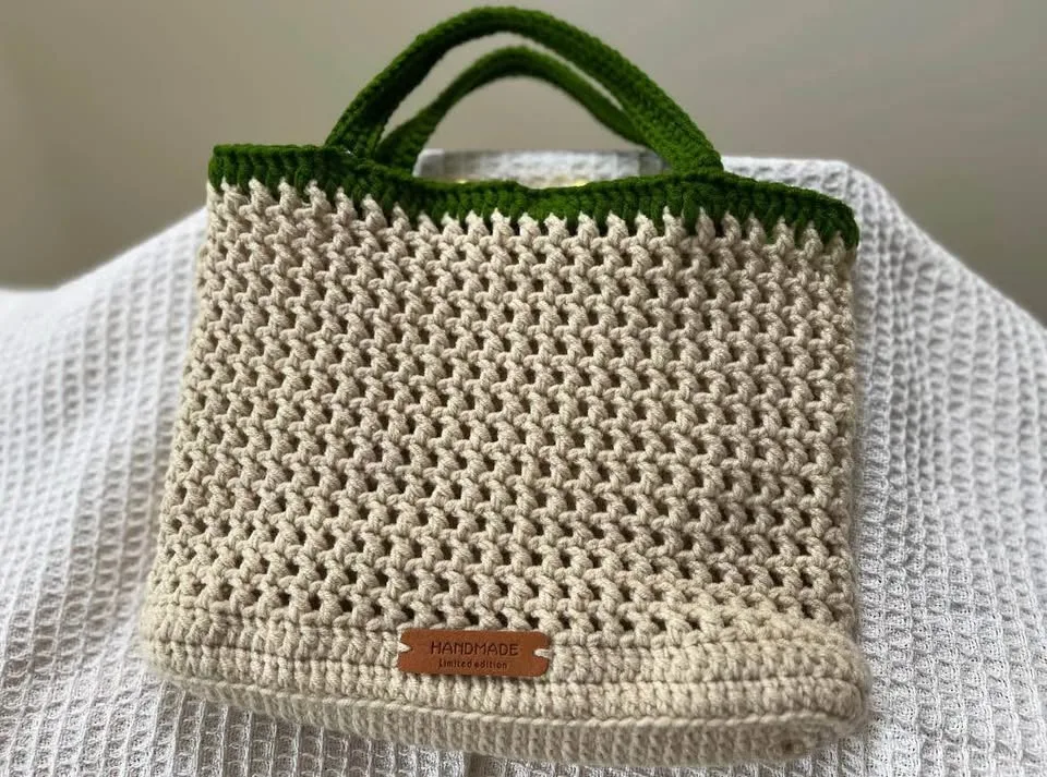 Handmade crochet sunflower bag image indicator(2)