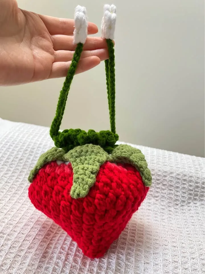 Handmade crochet strawberry handbag image indicator(7)