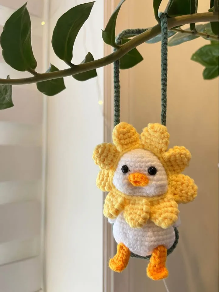 Crochet yellow duck flower head hanging decor image indicator(4)