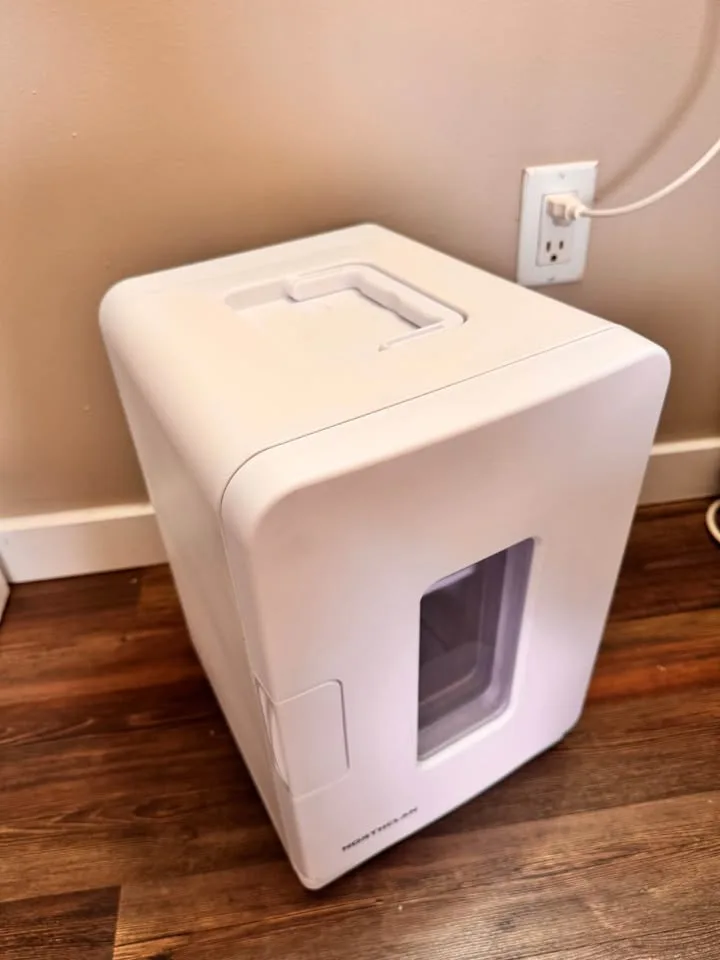 NORTHCLAN 2-Tier Mini Fridge, 15 Liter image indicator(4)