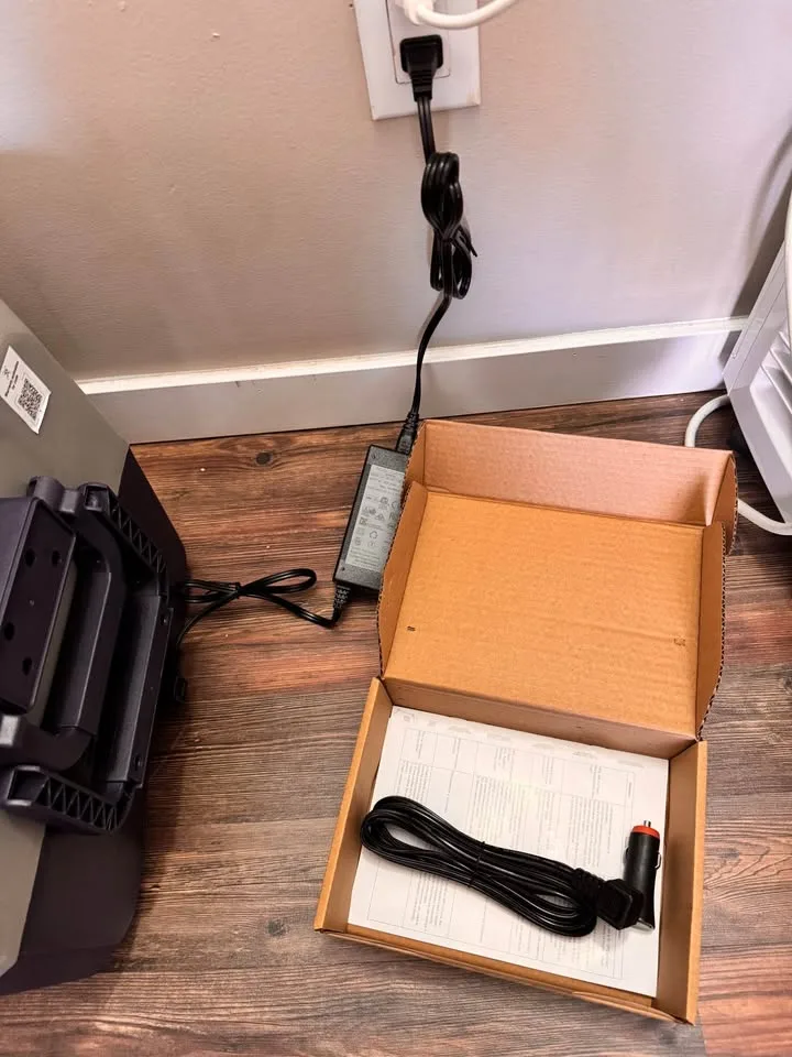 BODEGACOOLER 12 Volt Car Refrigerator,38 Quart image indicator(4)