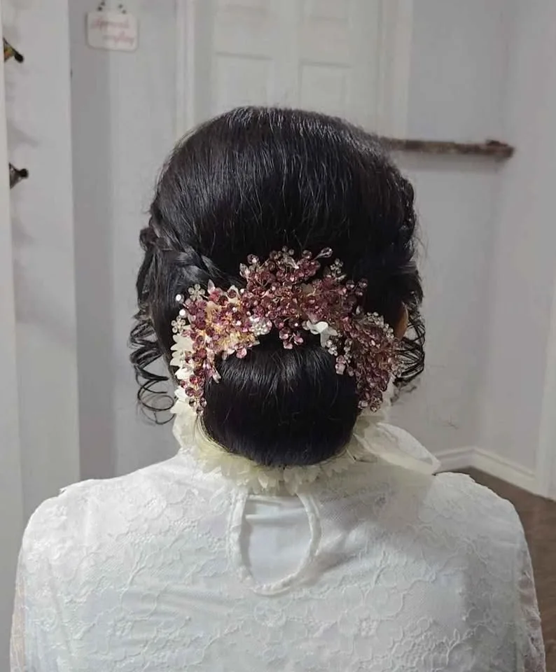 Party makeup artist Milton image indicator(3)