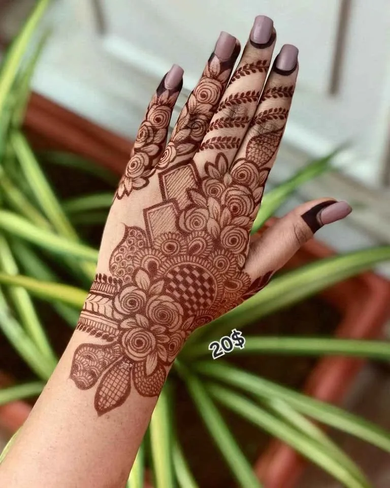 Karwachauth henna Milton image indicator(2)