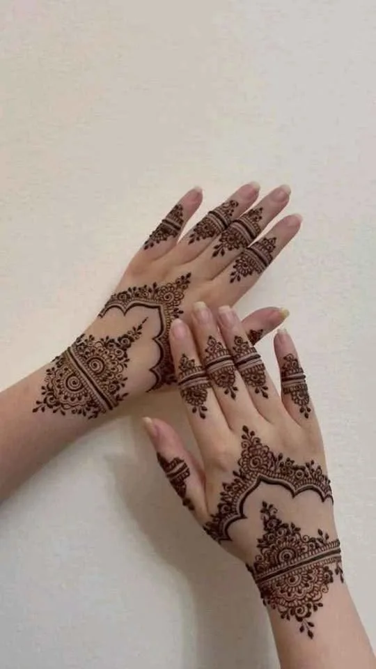 Karwachauth henna Milton image indicator(4)