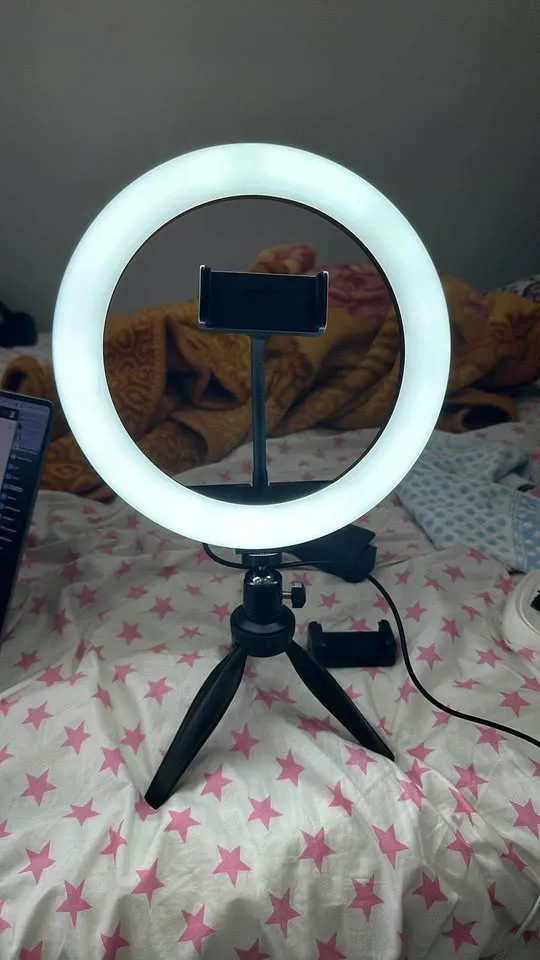 Ring Light with Tripod Stand image indicator(5)