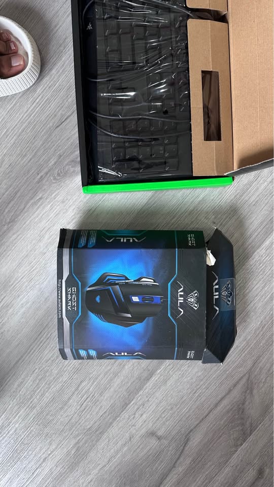 Razer keyboard and mouse - photo 3
