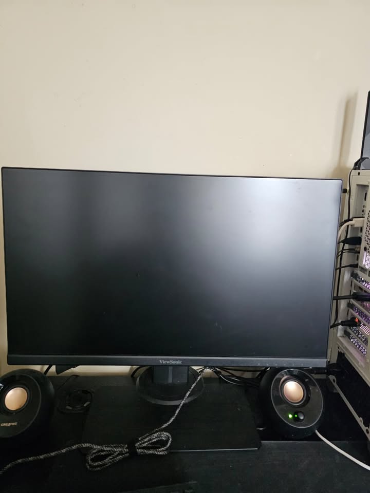 Gaming PC + 240Hz ViewSonic Monitor - i9-14900KF RTX 4060 Ti - photo 4