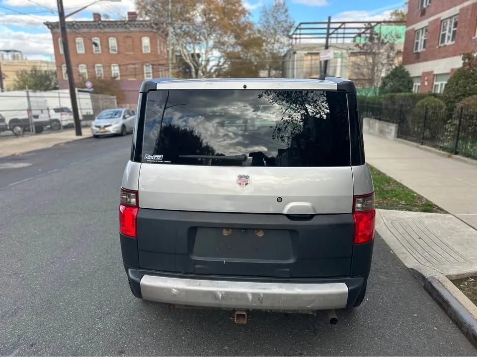 2007 Honda Element · LX Sport Utility 4D image indicator(6)