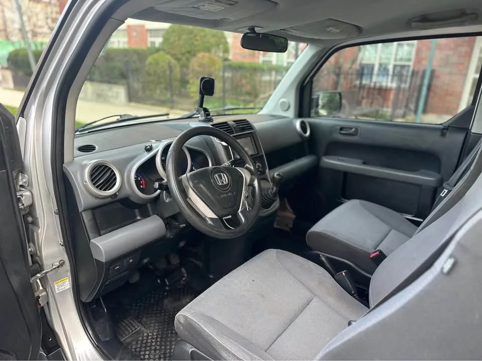 2007 Honda Element · LX Sport Utility 4D image indicator(10)