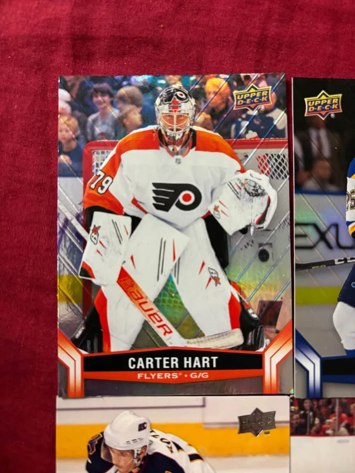 🏒 Upper Deck Hockey Stars - Carter Hart, Barzal, Kyrou, Nylander image indicator(2)